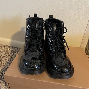 Steve Madden Boots Girl size 3